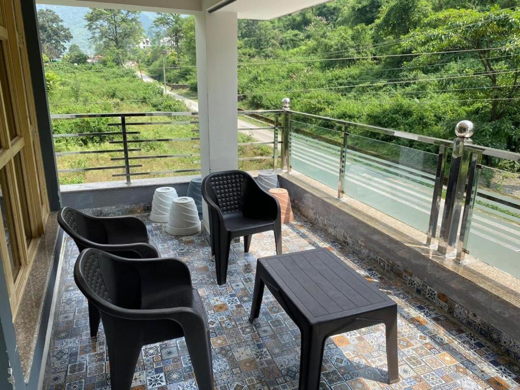 Maldevta Retreat Home Дехрадун Екстериор снимка